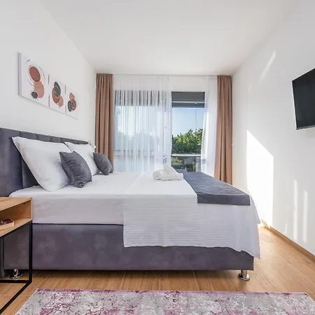 Menalo Zaton (Zadar)