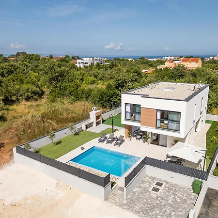 Menalo * Zaton (Zadar)